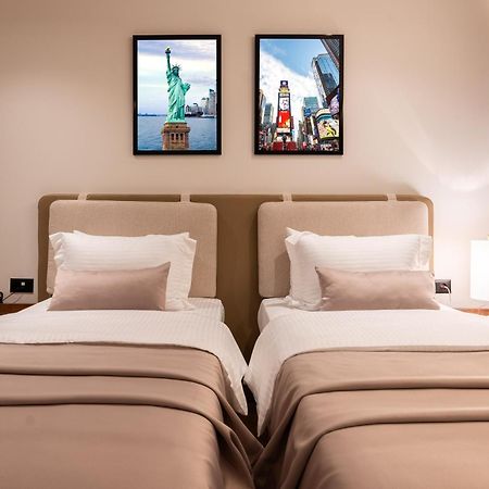 Ruby Hotel Prishtina Pristina Eksteriør billede
