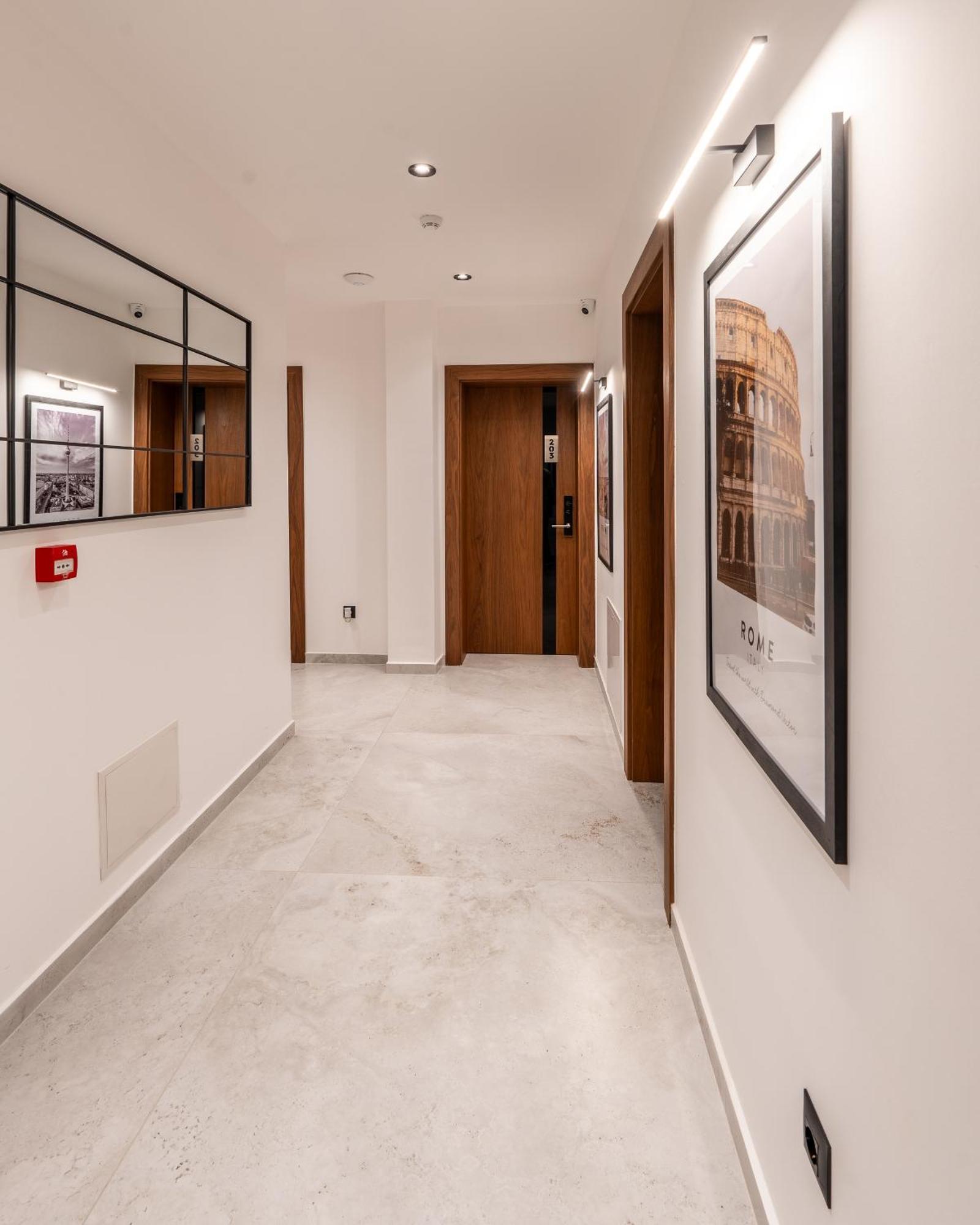 Ruby Hotel Prishtina Pristina Eksteriør billede