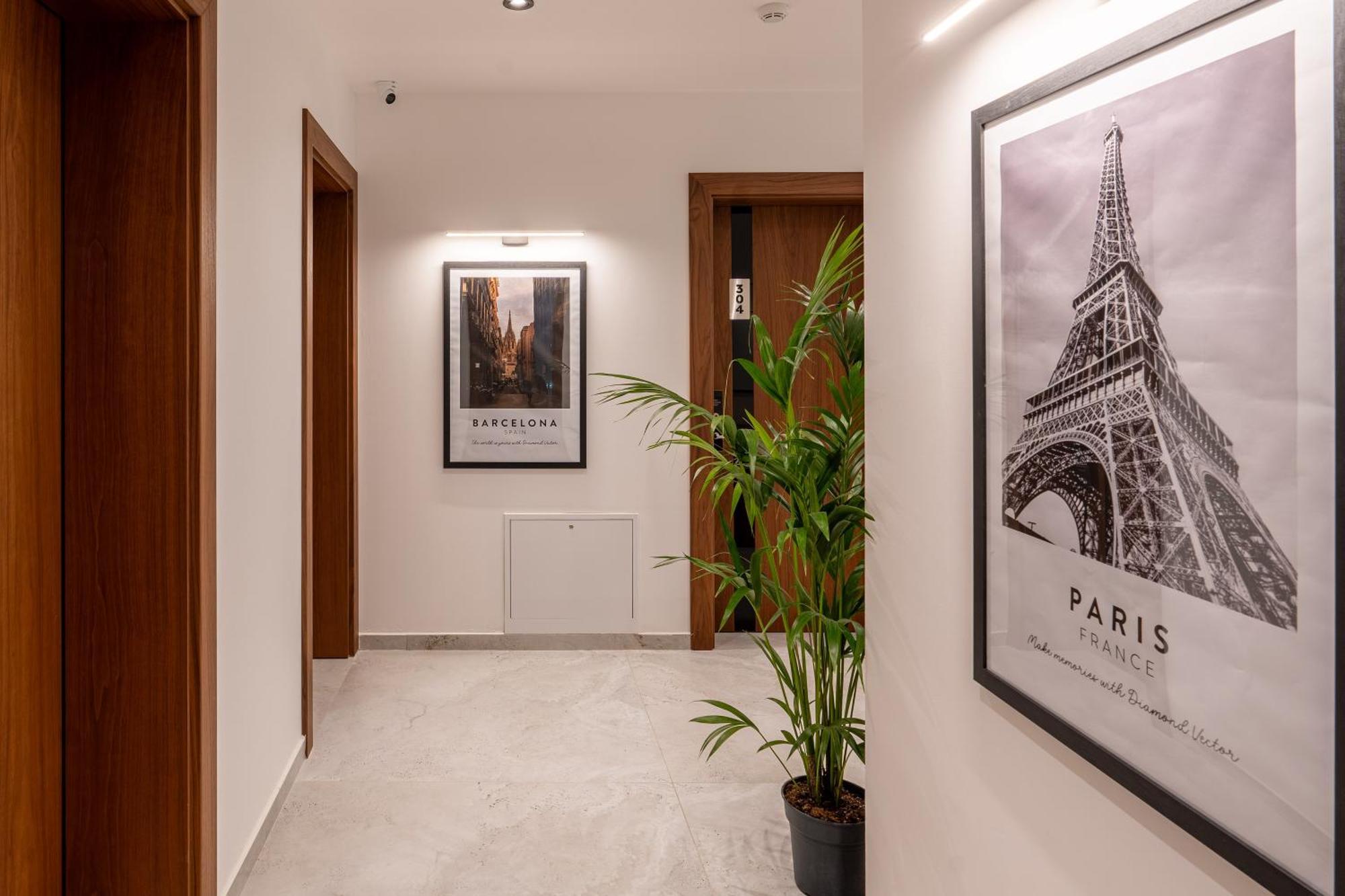 Ruby Hotel Prishtina Pristina Eksteriør billede